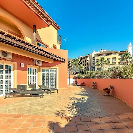 Apartment With Large Terrace In Terrazas Del Duque Адехе Екстериор снимка