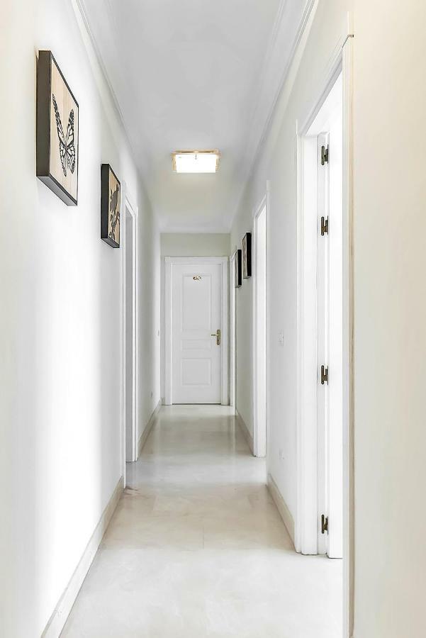 Apartment With Large Terrace In Terrazas Del Duque Адехе Екстериор снимка